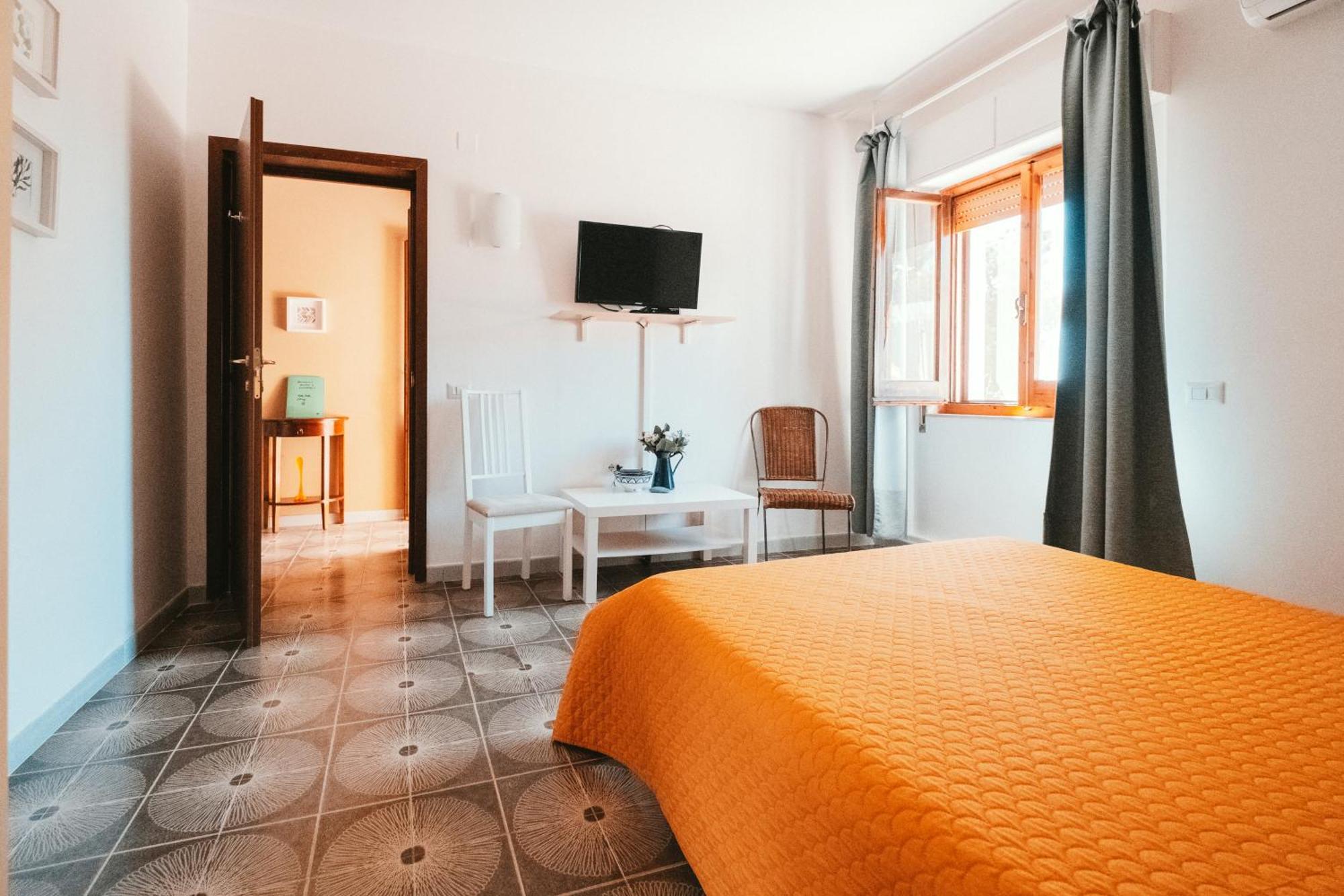 Villa Bella Salmagi - Surya Sardinia Holidays & Yoga Capitana Ngoại thất bức ảnh